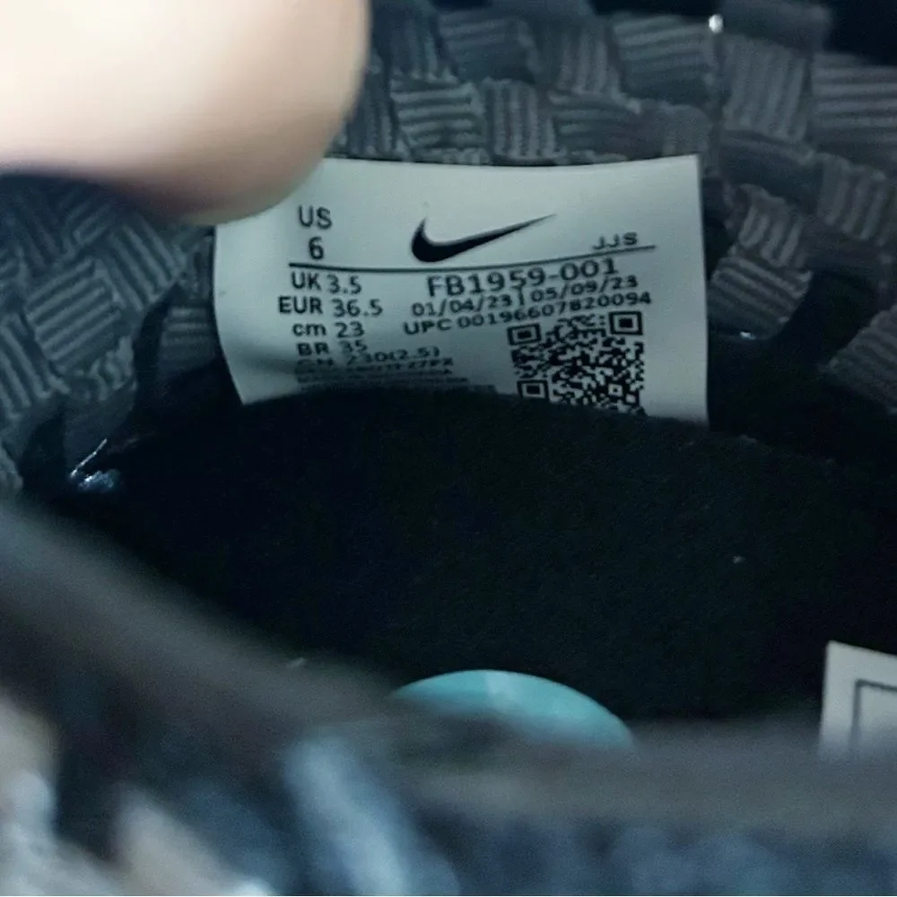 Nike 43 foot
